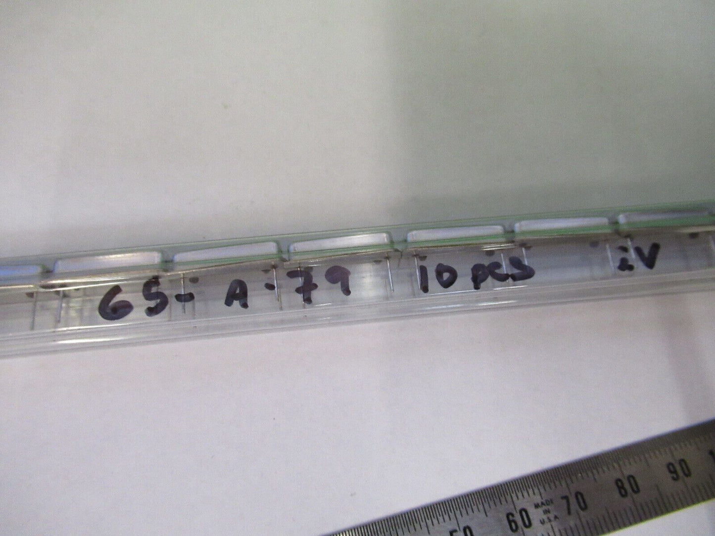 LOT 10 EA DALE ELECTRONICS QUARTZ OSCILLATOR FREQUENCY 20.48 MHz G5-A-79
