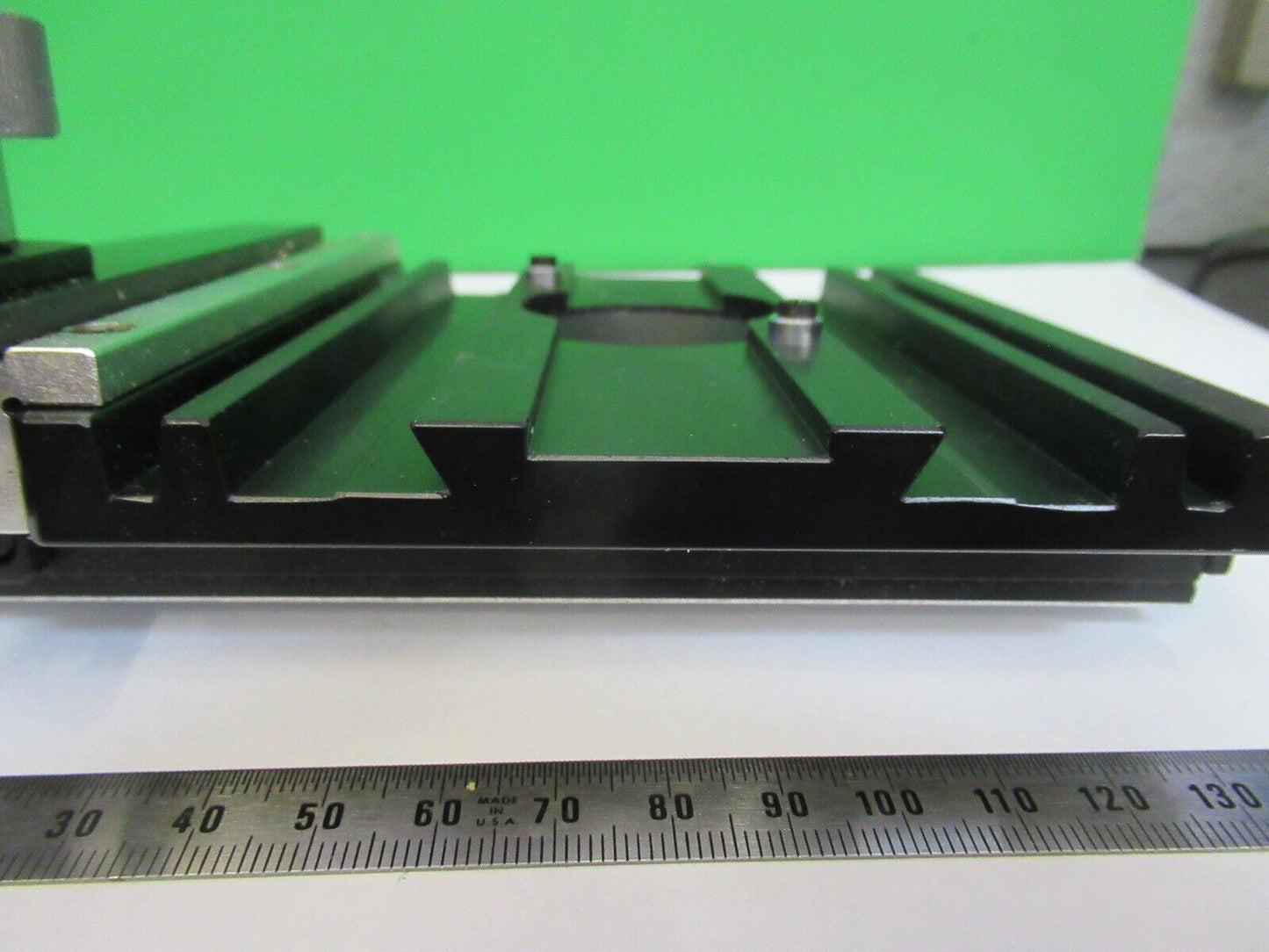 MICROSCOPE PART KENT TPKYO XY STAGE TABLE WORKS FINE AS PICTURED #G2-A-65