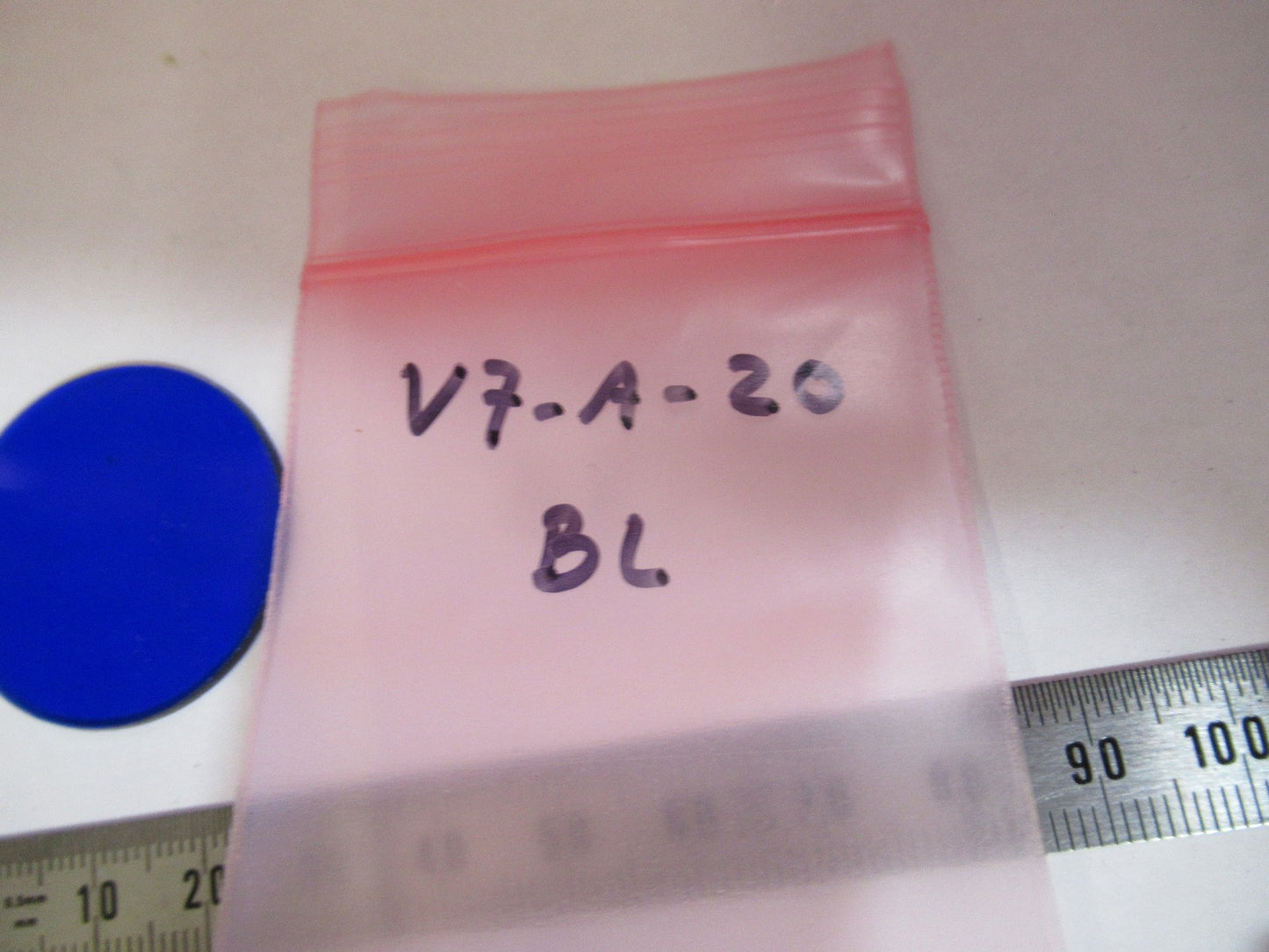 ANTIQUE BAUSCH LOMB GLASS BLUE FILTER OPTICS MICROSCOPE PART AS PICTURED V7-A-20