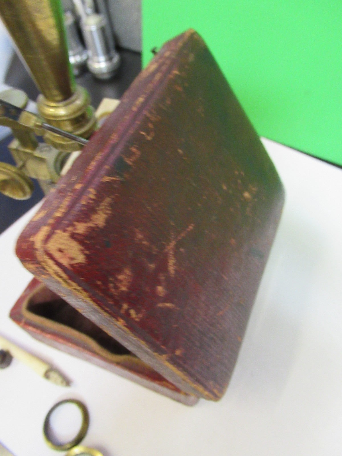 ANTIQUE BRASS RARE TYPE CARY GOULD MICROSCOPE with ACCESSORIES AS PIC T6-A-49