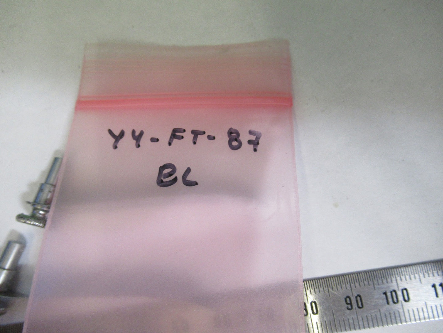 BAUSCH LOMB PAIR CLIPS STAGE MICROSCOPE PART AS PICTURED Y4-FT-87