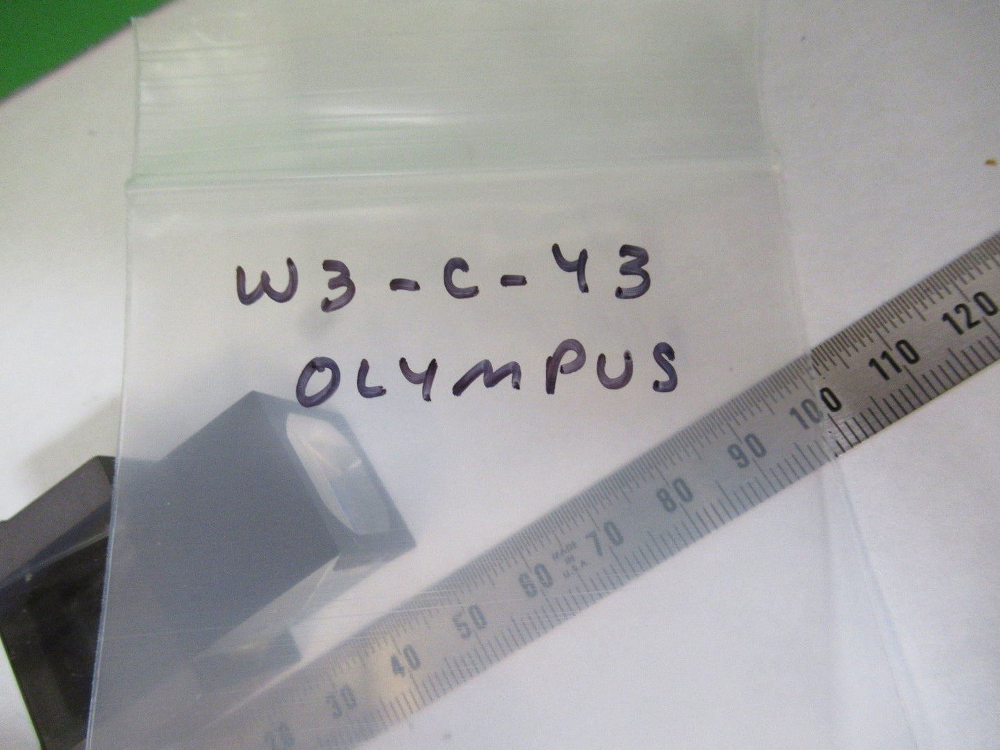 OLYMPUS JAPAN BEAM SPLITTER PRISM GLASS MICROSCOPE PART AS PICTURED W3-C-43