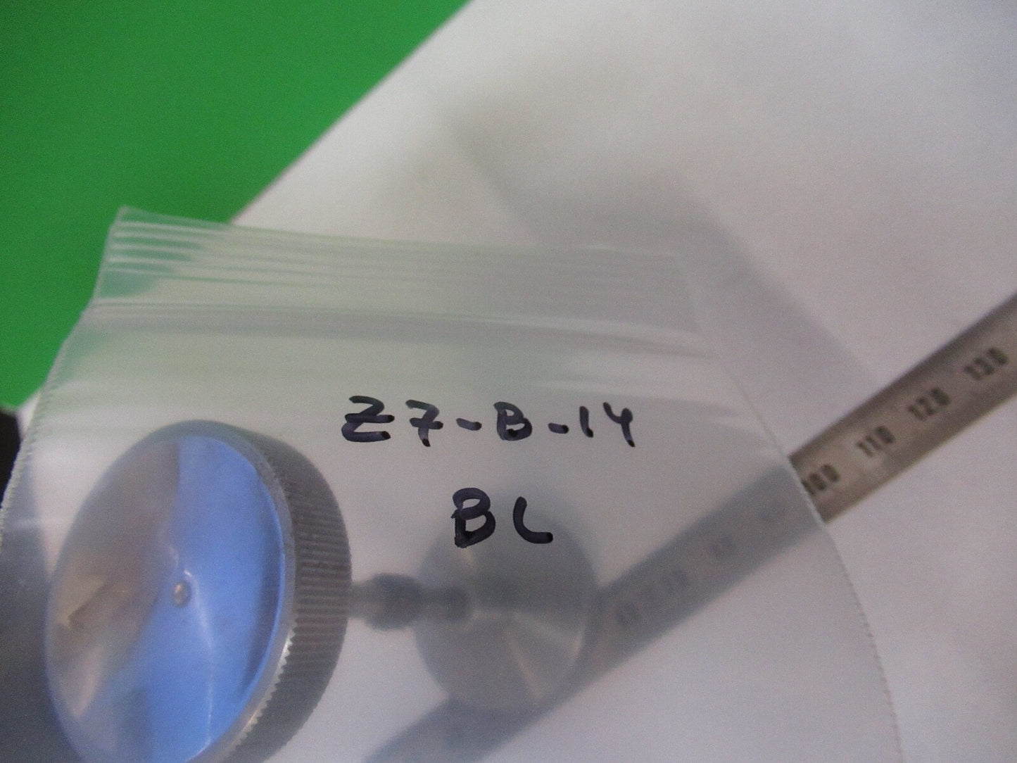 BAUSCH LOMB pair knobs ASSEMBLY OPTICS MICROSCOPE PART AS PIC z7-b-14