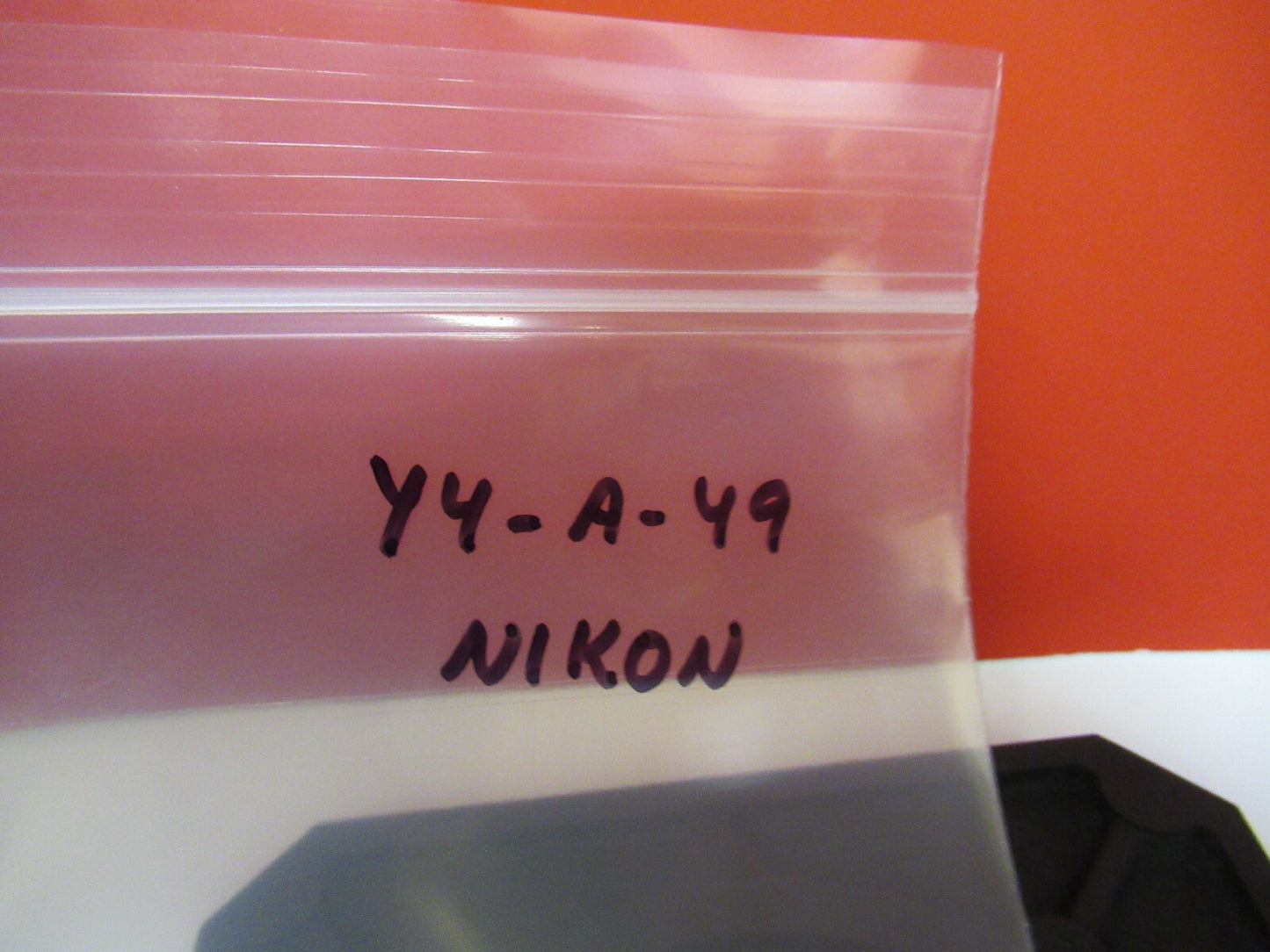NIKON JAPAN STAGE TABLE SPECIMEN MICROSCOPE PART AS PICTURED Y4-A-49