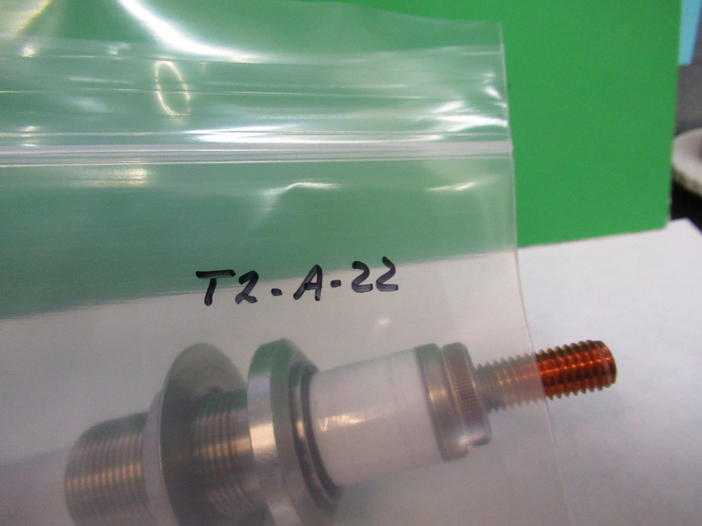 EDWARDS VACUUM POWER ELECTRIC FEEDTROUGH AS PICTURED T2-A-22