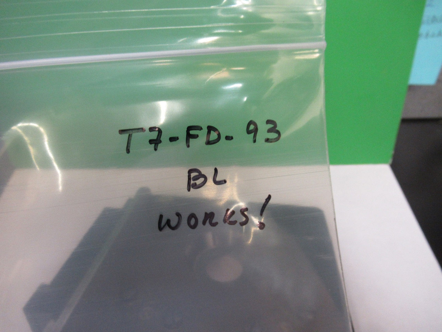 BAUSCH LOMB XY STAGE TABLE MICROSCOPE PART AS PICTURED T7-FD-93