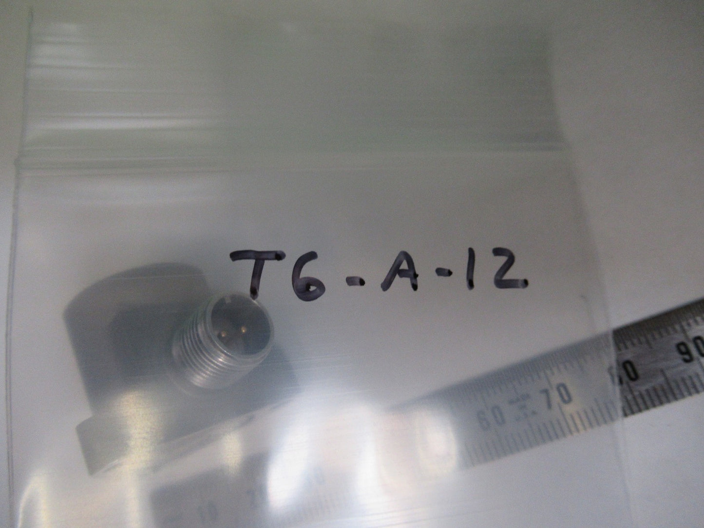 HONEYWELL DIAGNOSTIC SYSTEMS ACCELEROMETER VIBRATION SENSOR AS PICTURED T6-A-12