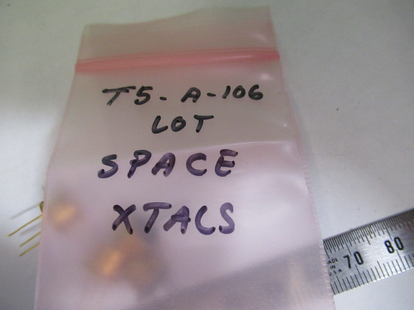 KVG SPACE SWEPT MHz RESONATOR QUARTZ FREQUENCY CONTROL AS PICTURED T5-A-106
