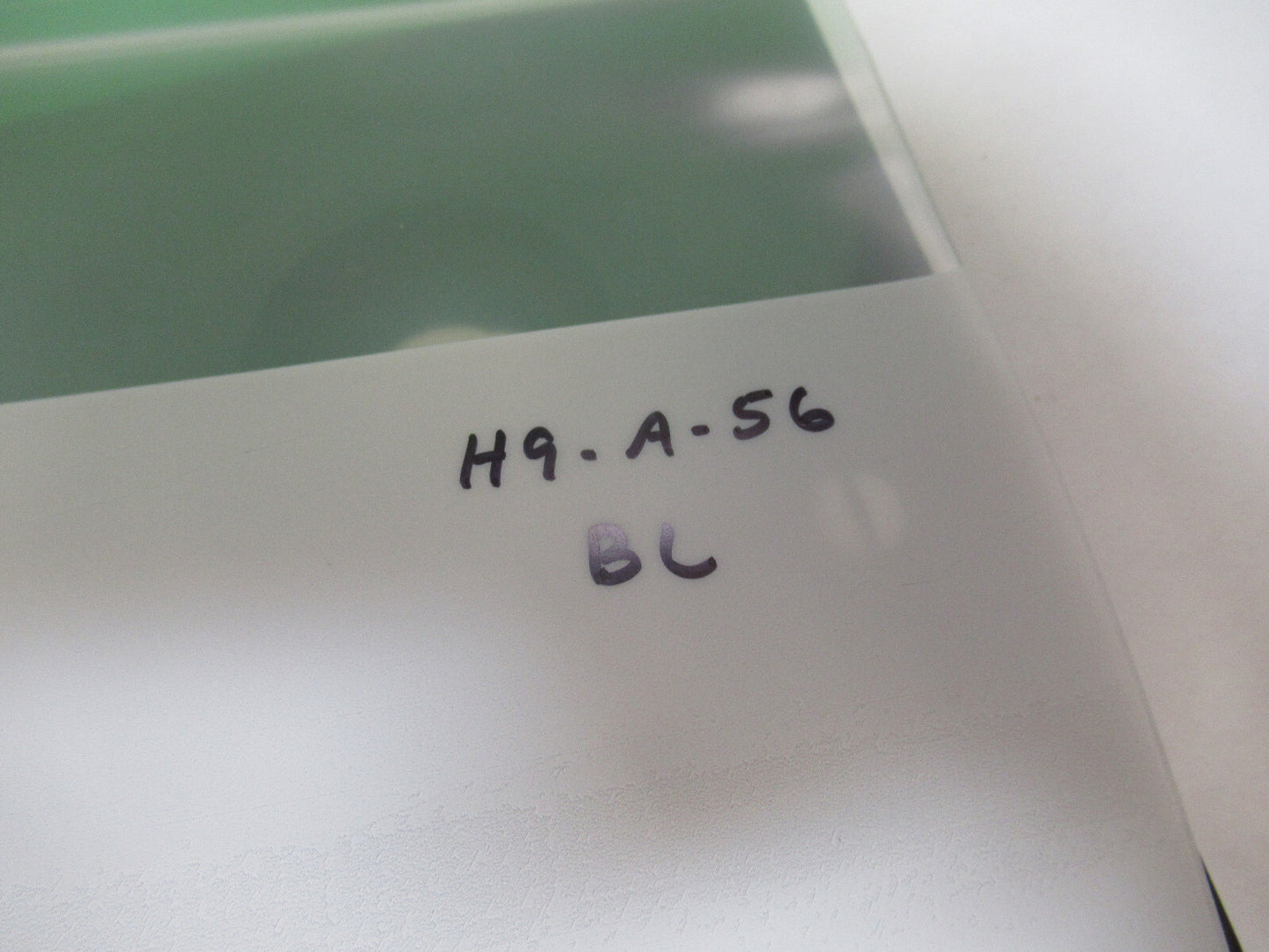 Vintage-Harztisch für Bausch-Lomb-Mikroskopteil wie abgebildet, h9-a-56