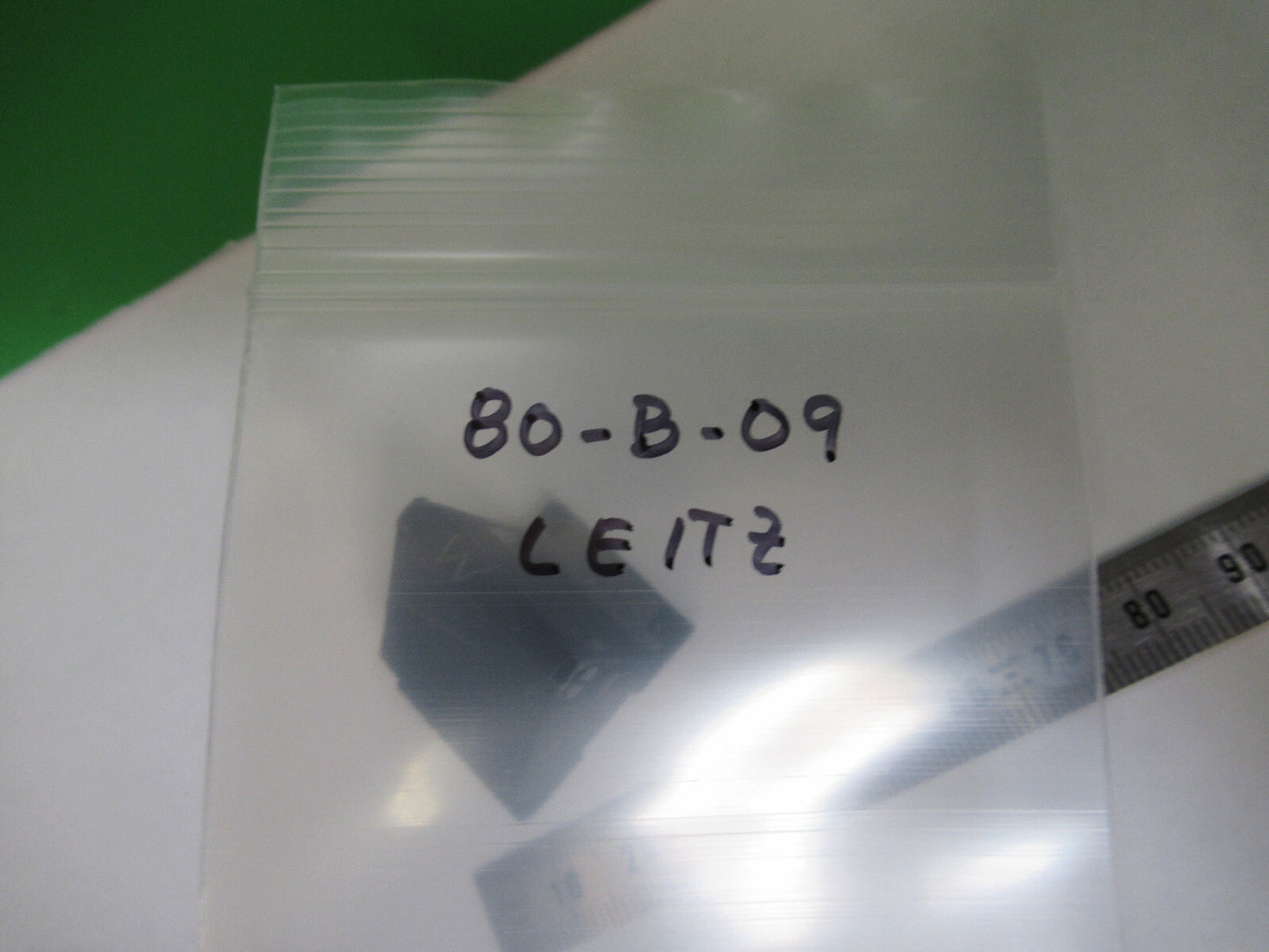 MICROSCOPE PART LEITZ WETZLAR GERMANY PRISM MOUNTED OPTICS AS PICTURED 80-B-09