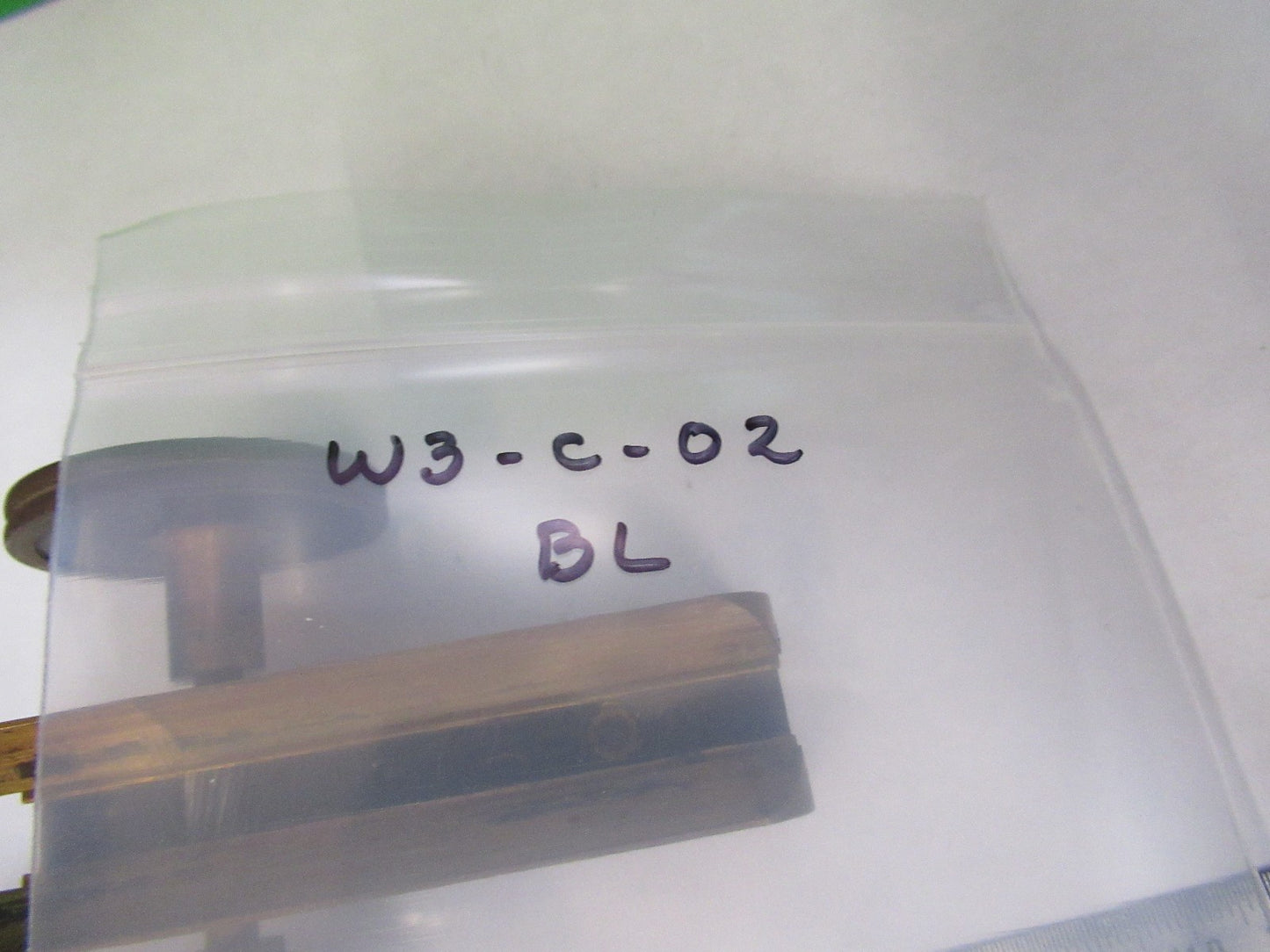 ANTIQUE BRASS BAUSCH LOMB KNOBS MACRO ADJUST MICROSCOPE PART AS PICTURED W3-C-02