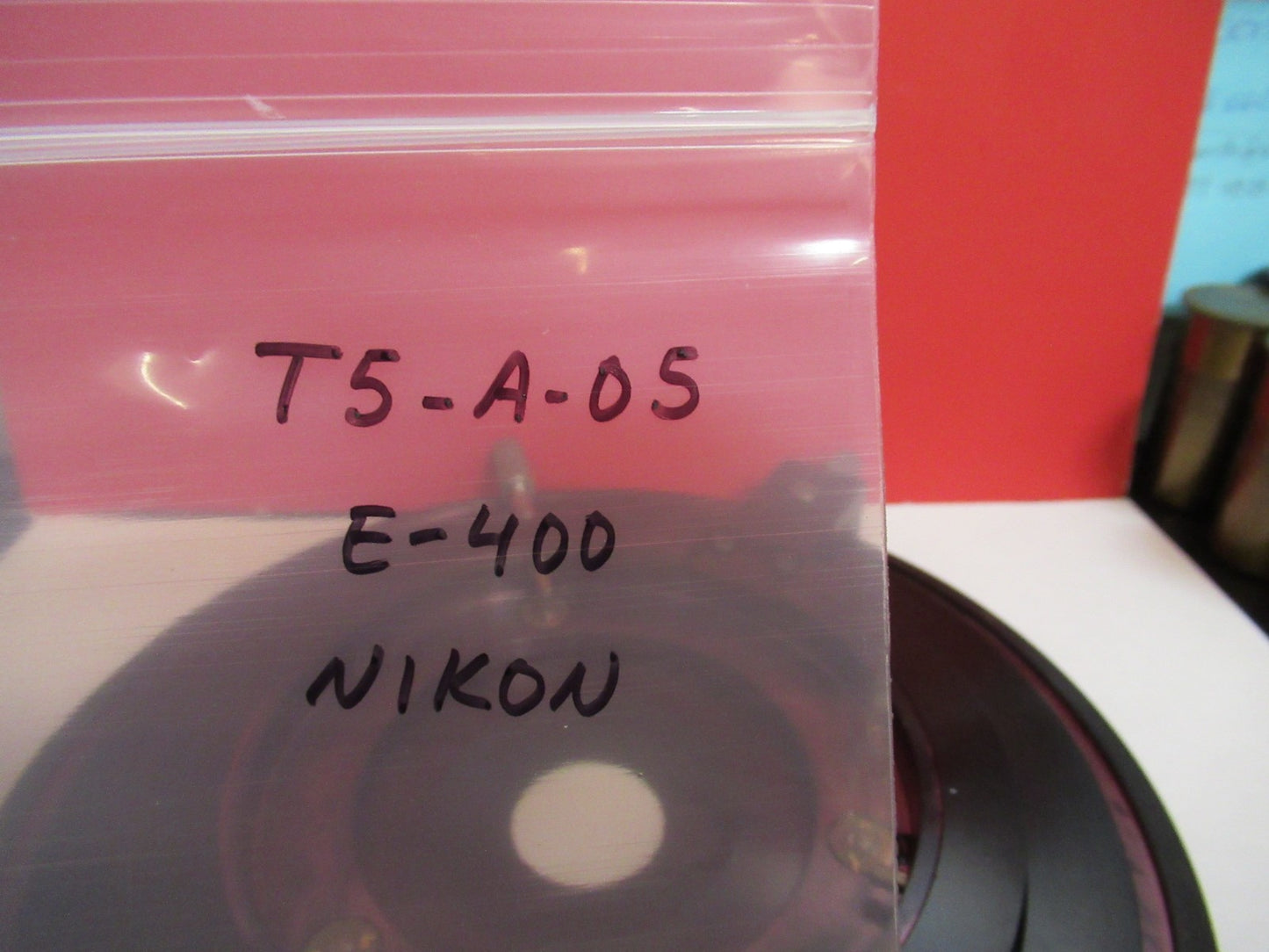 NIKON ECLIPSE E-400 JAPAN POL STAGE TABLE MICROSCOPE PART AS PICTURED T5-A-05