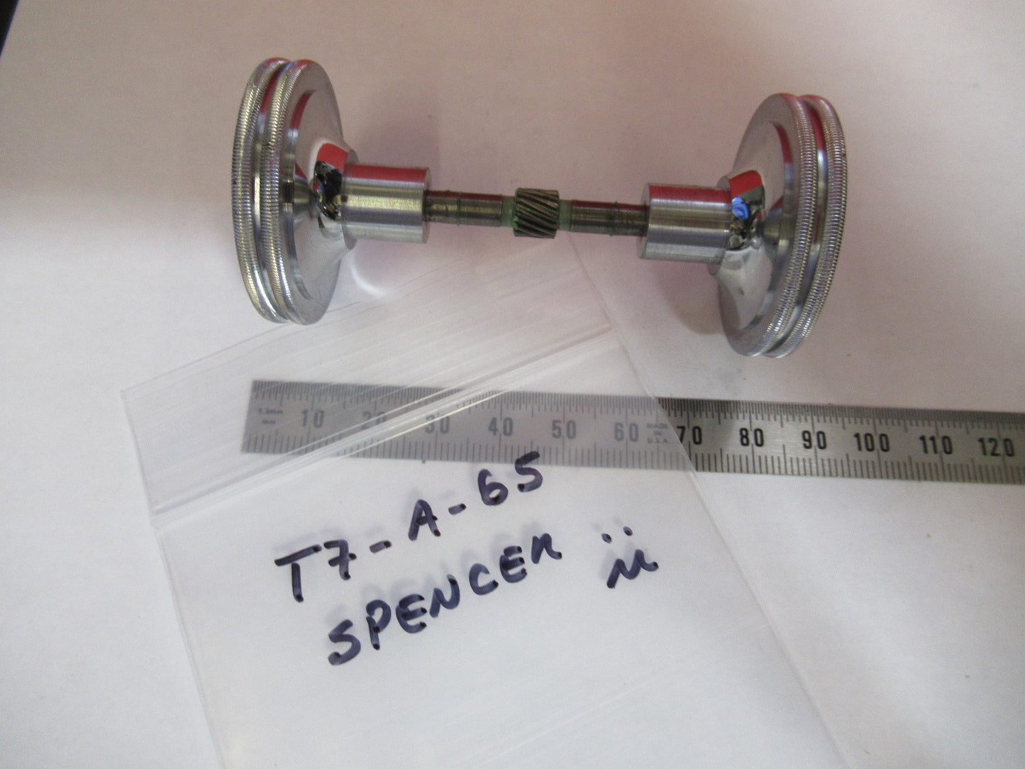 ANTIQUE SPENCER AO SET OF KNOBS STEREO MICROSCOPE PART AS PICTURED T7-A-65