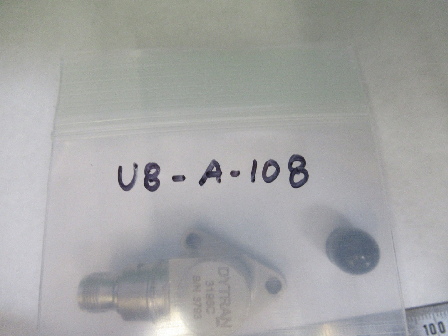 ACCELEROMETER NSN 6610-01-535-8239 AIRCRAFT VIBRATION SENSOR AS PICTURED U8-A108