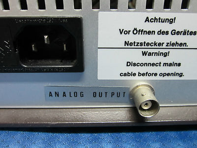 PHYSIK INSTRUMENTE P-266 PZT NANO MICRO POSITIONING HIGH VOLTAGE AMPLIFIER