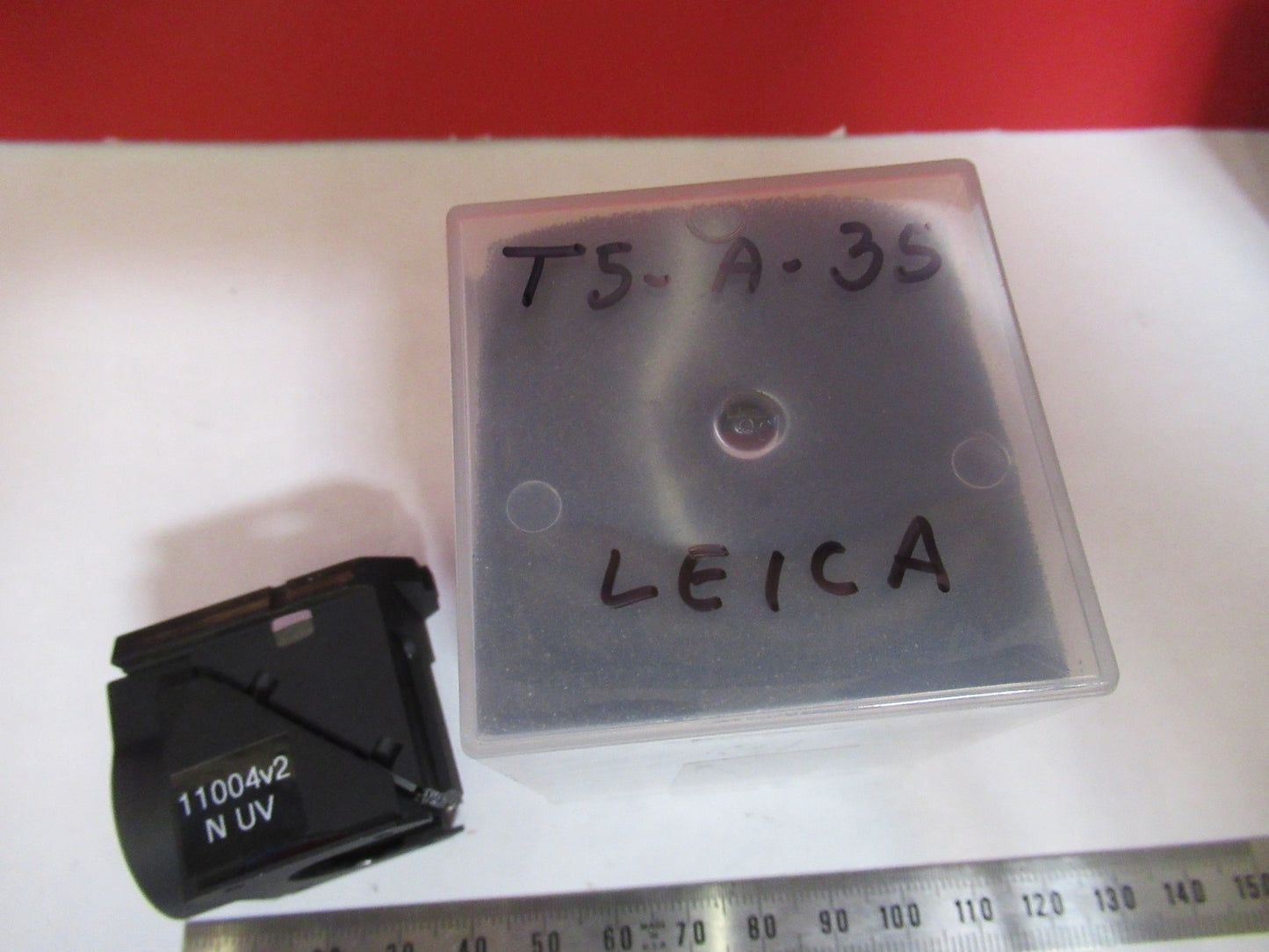LEICA LEITZ GERMANY DMRB 11004V2 UV FILTER CUBE MICROSCOPE PART PICTURED T5-A-35