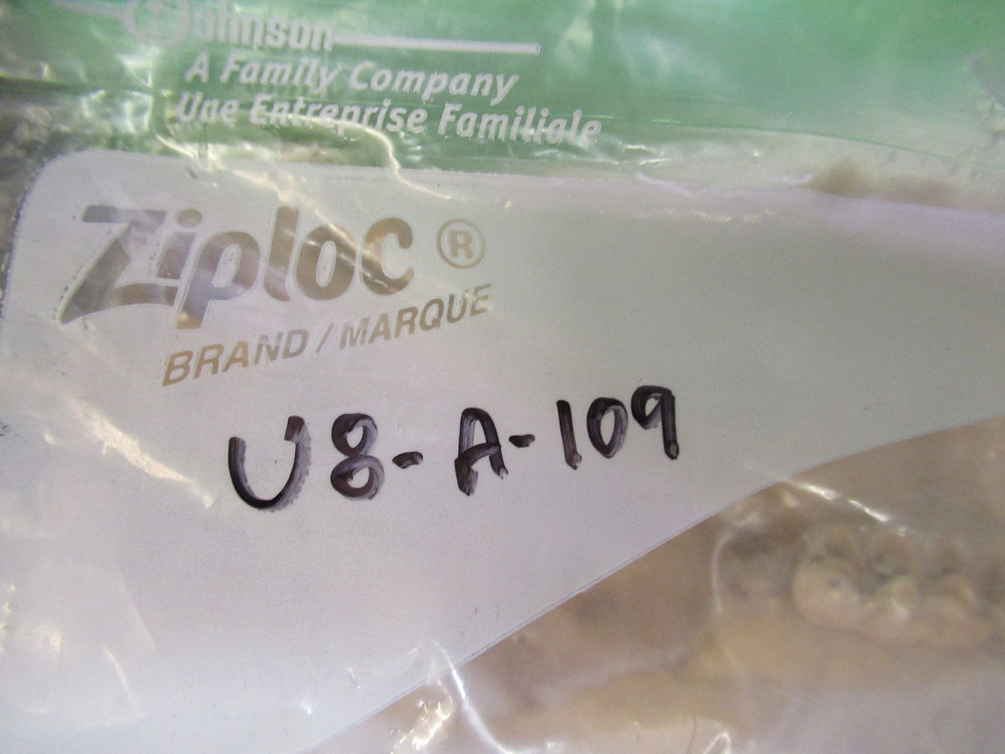 ANIMAL SKULL BONE UNKNOWN COLLECTABLE AS PICTURED u8-a-109