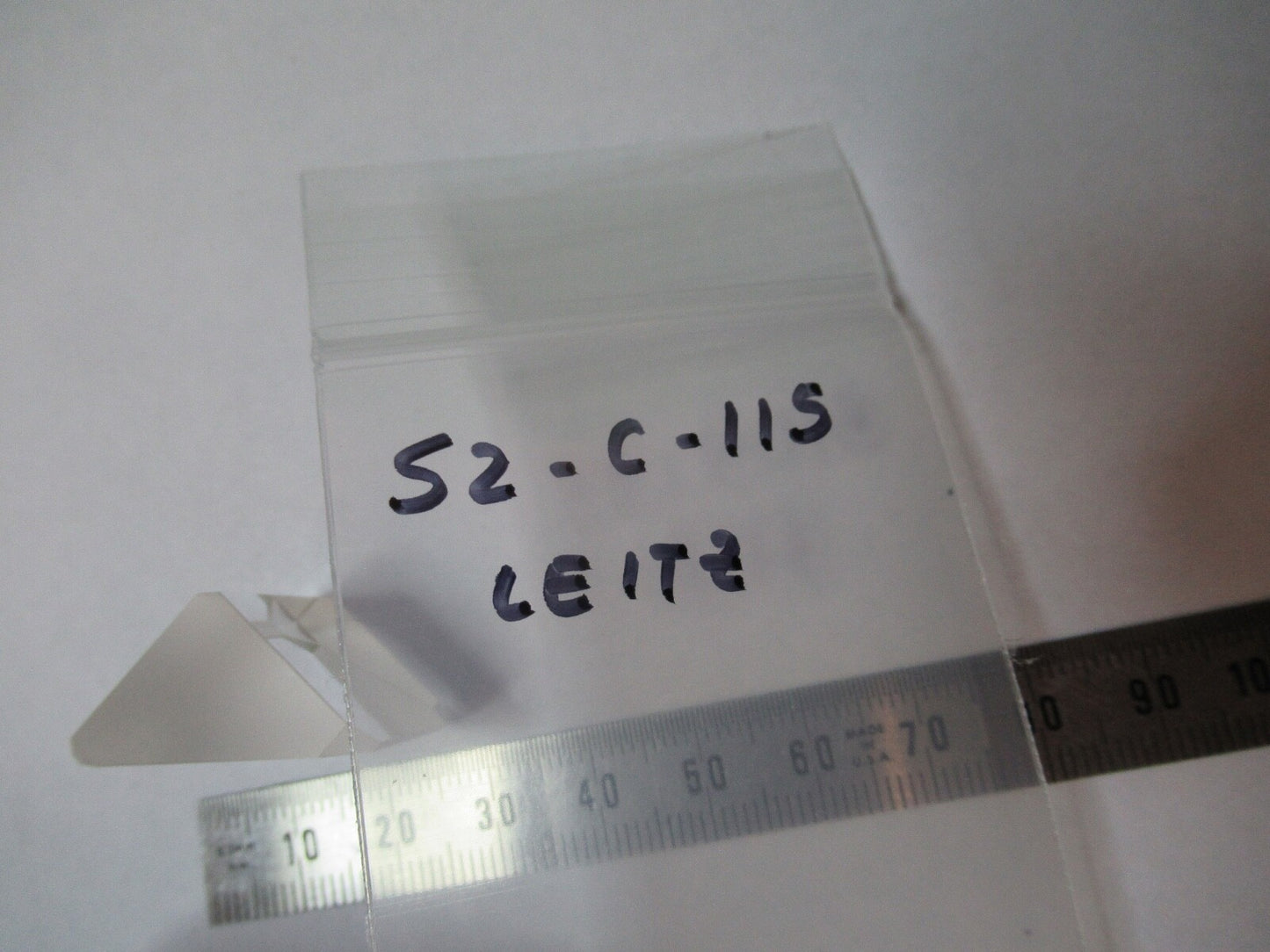 LEITZ WETZLAR GERMANY GLASS PRISM HEAD MICROSCOPE PART AS PICTURED S2-C-113