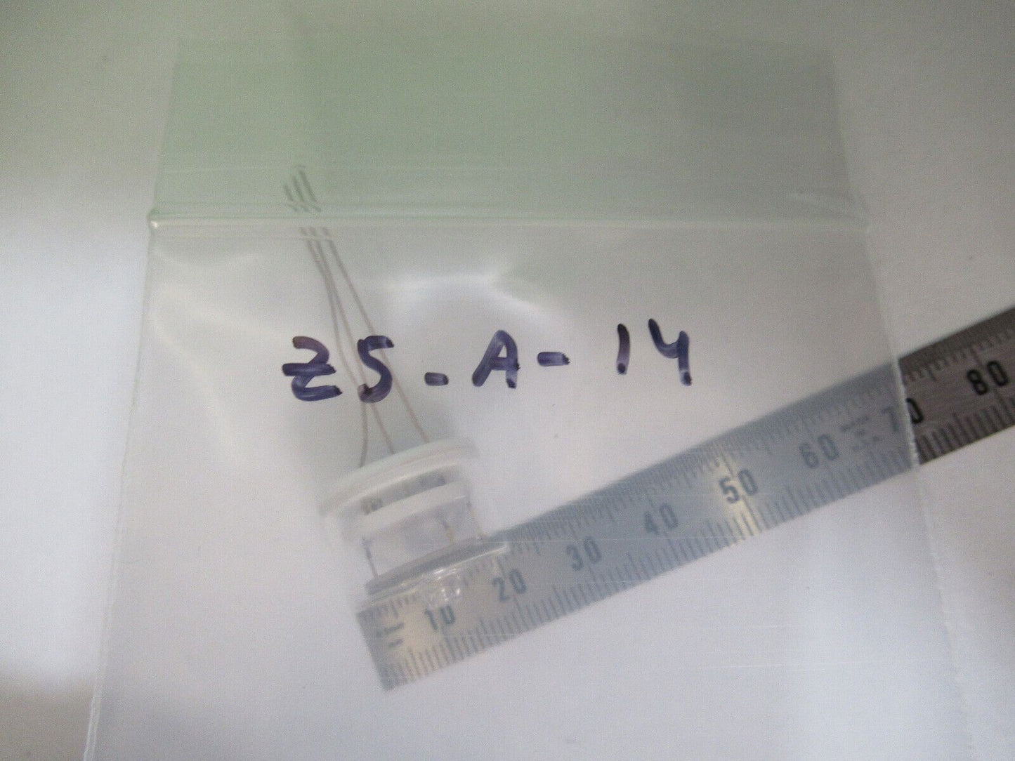 BENDIX QUARTZ FREQUENCY CONTROL RESONATOR GLASS PACKAGED AS PICTURED &Z5-A-14