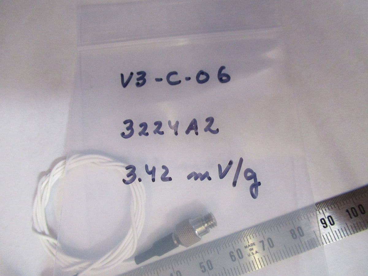 Dytran 3224A2 Quartz 3.42mV/g Accelerometer Vibration Sensor