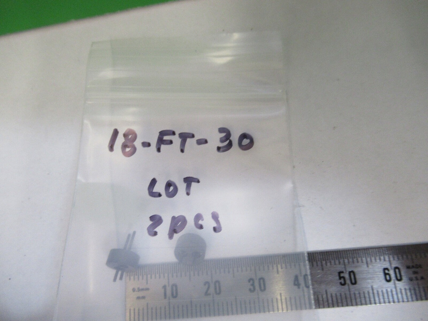 ULTRA HIGH TEMPERATURE GLASS TO METAL SEAL PINS ASSEMBLY AS PICTURED 18-FT-30