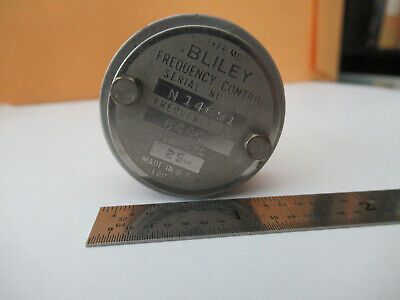ANTIQUE QUARTZ CRYSTAL BLILEY MO2 FREQUENCY CONTROL RADIO AS PICTURED &F2-A-216