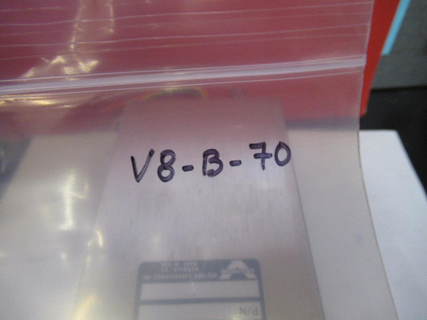 VINTAGE QUARTZ VECTRON OSCILLATOR FREQUENCY CONTROL 10 MHz AS PICTURED V8-B-70
