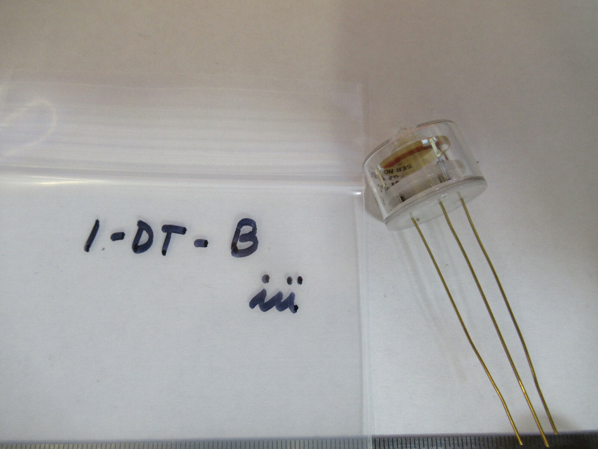 Bliley Electric Co. Glass Pkg Quartz Resonator 5.120 MHz Frequency AS Pic
