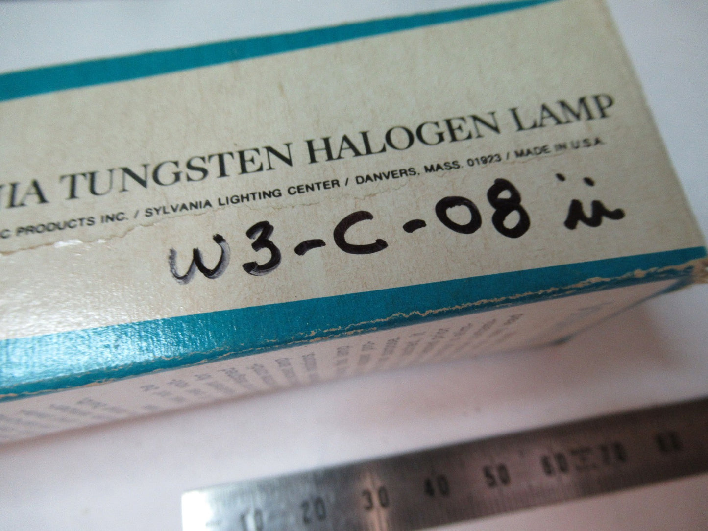 LAMP BULB SYLVANIA 2503 100W 11.5V AS PICTURED W3-C-08