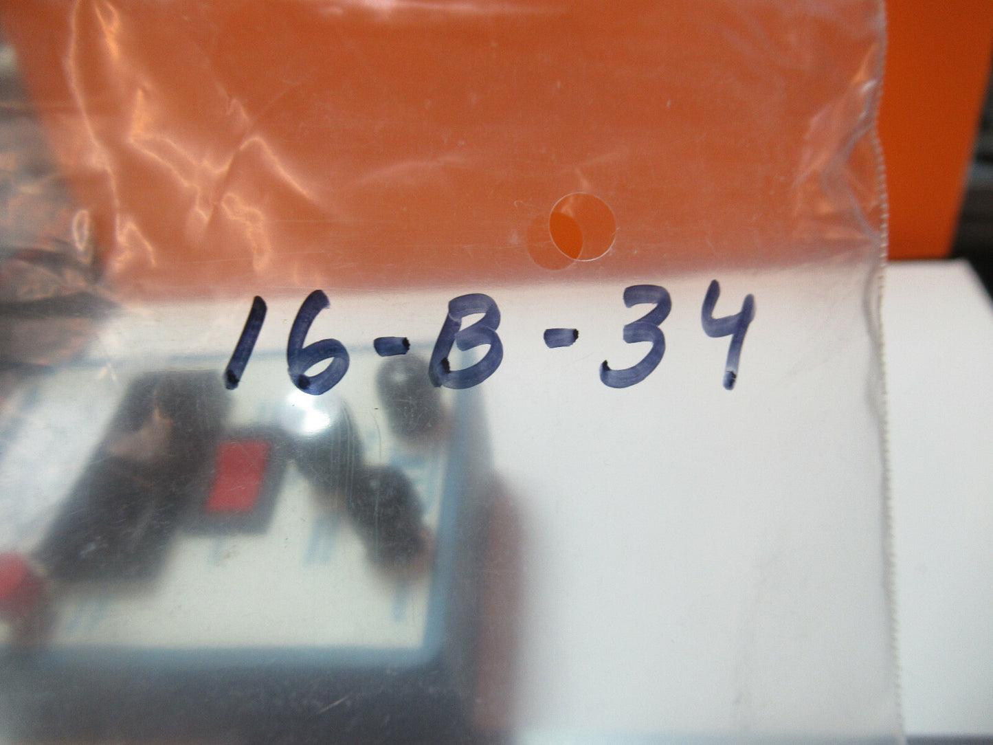 PCB PIEZOTRONICS 487C08 VIBRATION UNIT PORTABLE WITHOUT SENSOR AS IS &16-B-34