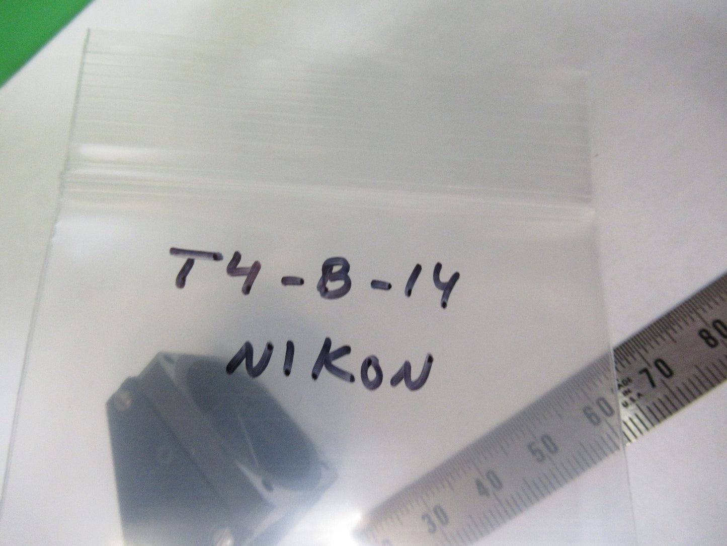 NIKON JAPAN HEAD GLASS PRISM OPTICS MICROSCOPE PART AS PICTURED T4-B-14