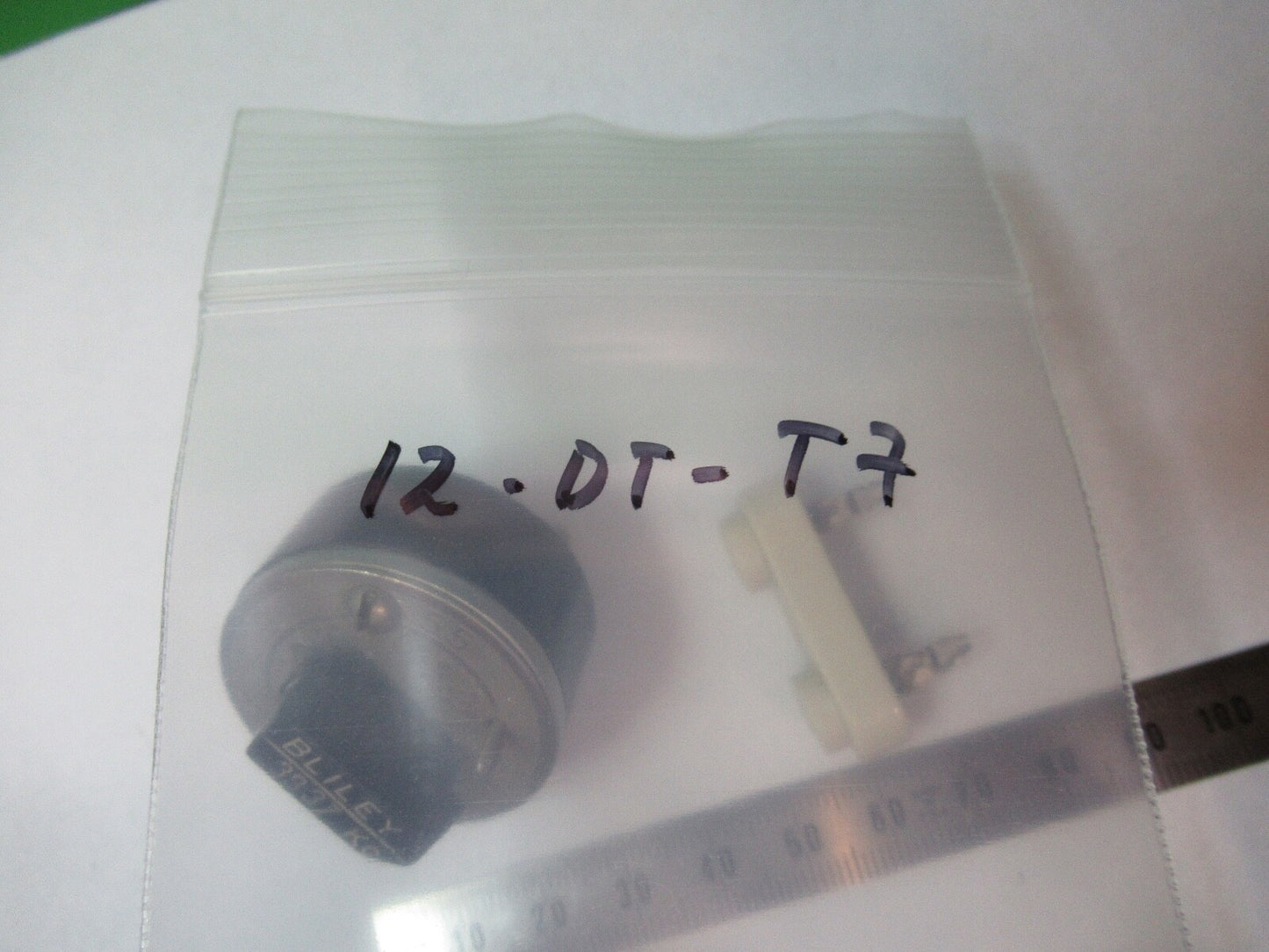 ANTIQUE 1944 BLILEY ELECTRIC QUARTZ CRYSTAL VF-1 AS PICTURED 12-DT-T7
