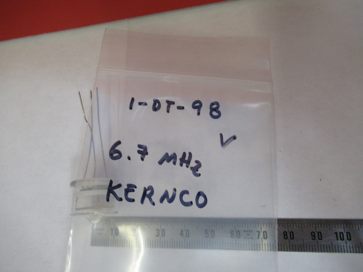 BELL LABS 6.7 MHz KERNCO RESONATOR GLASS PKG FREQUENCY CTL AS PICTURED &1-DT-98