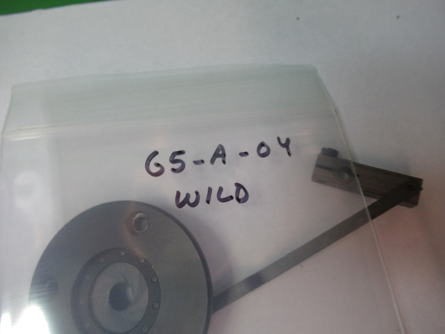 WILD HEERBRUGG SWISS IRIS DIAPHRAGM ASSEMBLY MICROSCOPE PART AS PICTURED G5-A-04