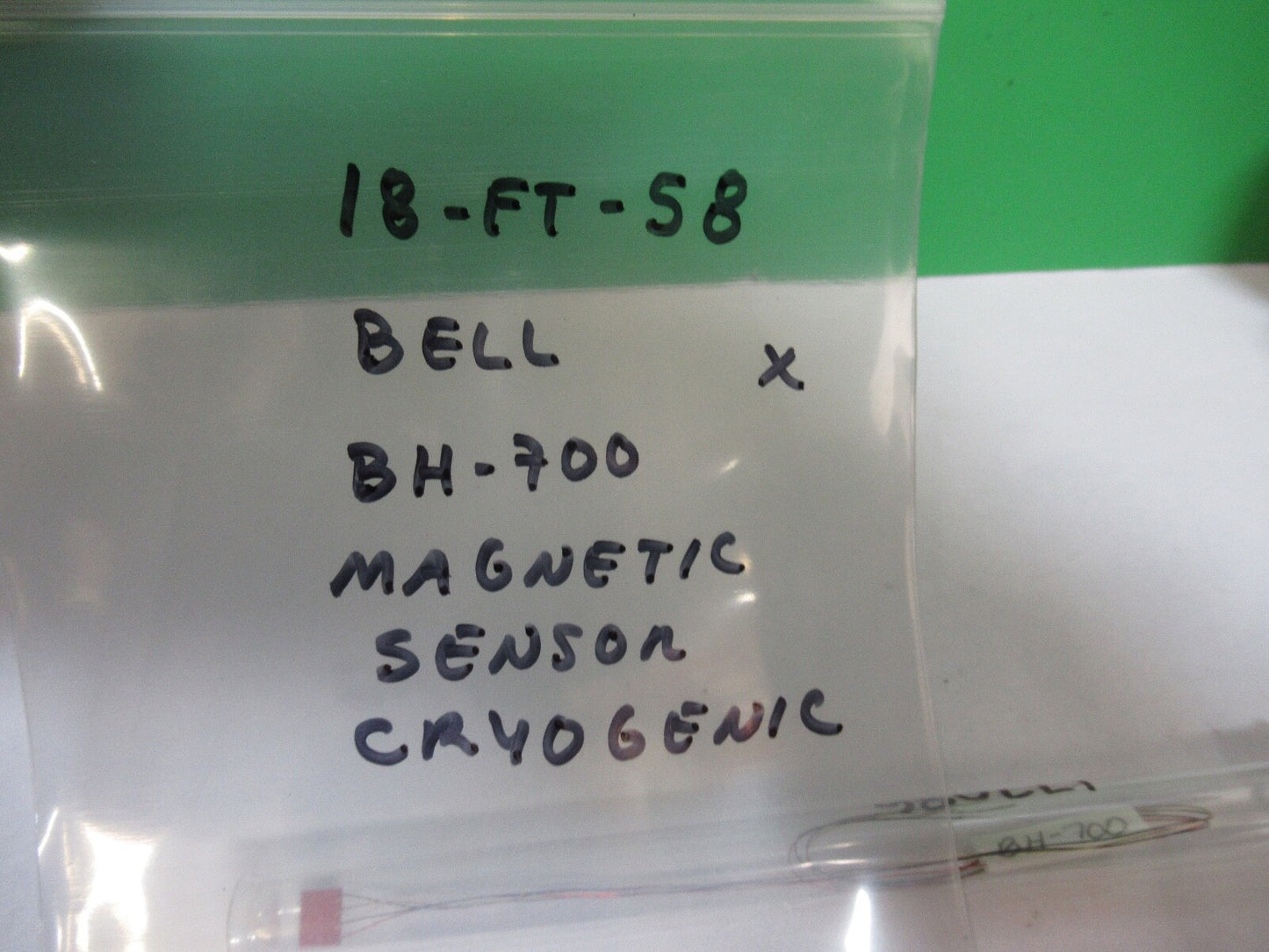 BH-700 MAGNETIC SENSOR CRYOGENIC F.W. BELL LAKESHORE AS PICTURED 18-FT-58