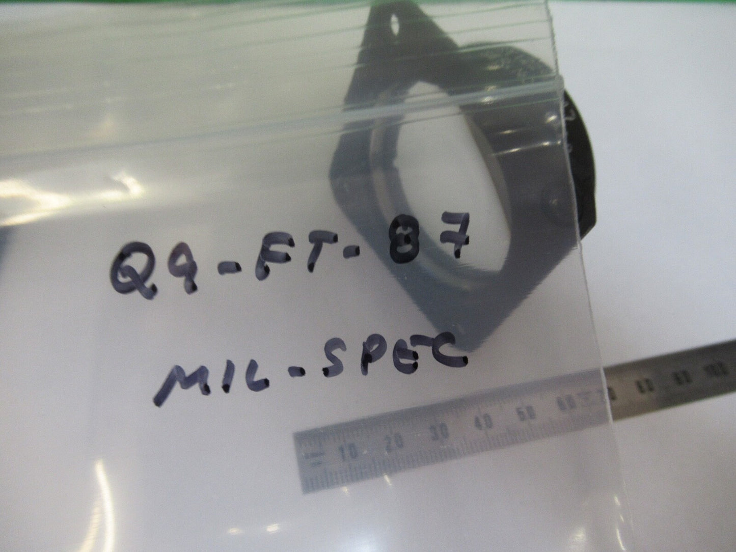 OPTICAL MIL SPEC MOUNTED GLASS LENS LASER OPTICS AS PICTURED Q9-FT-87