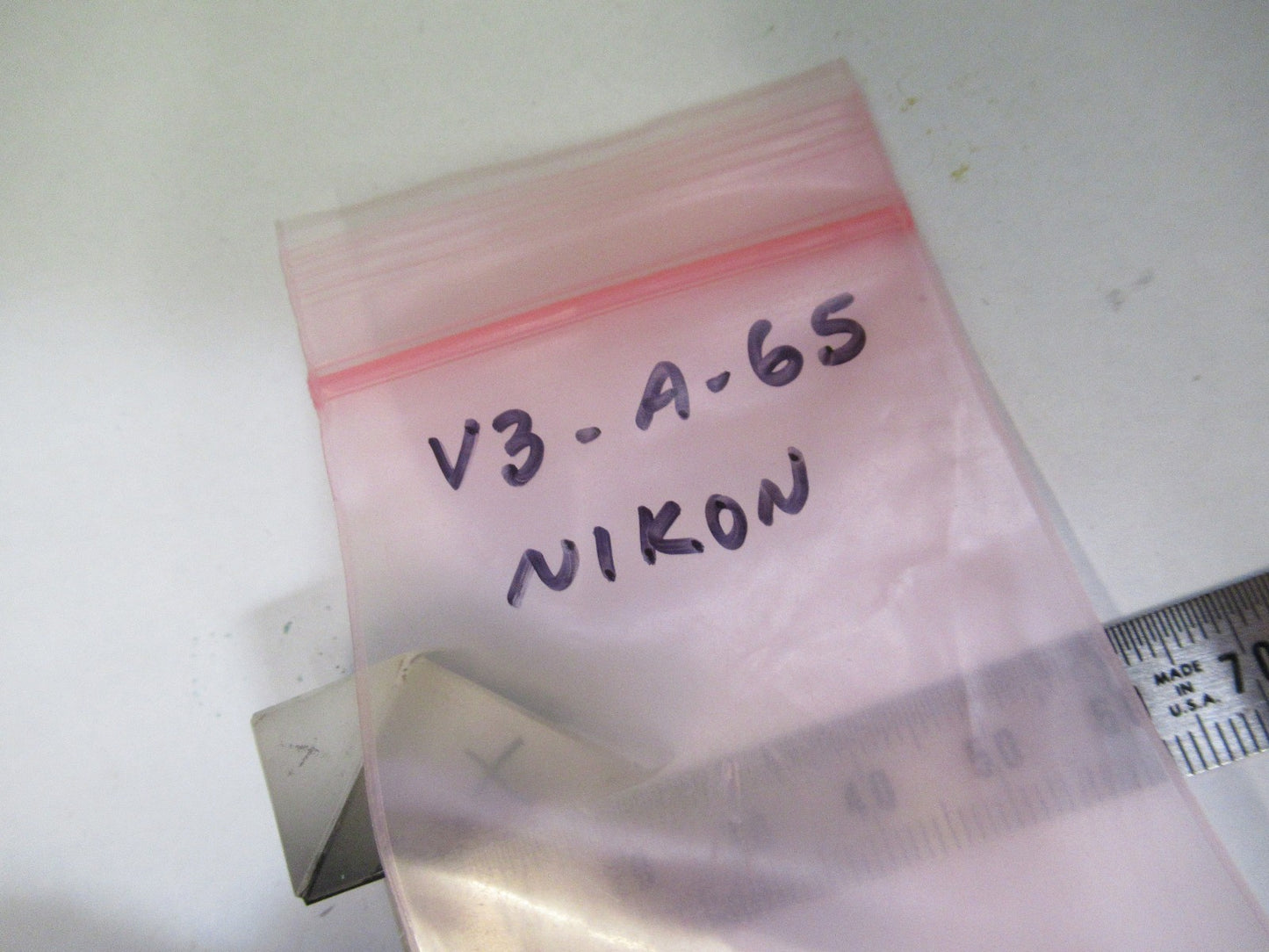 ANTIQUE NIKON JAPAN GLASS PRISM OPTICS MICROSCOPE PART AS PICTURED V3-A-65