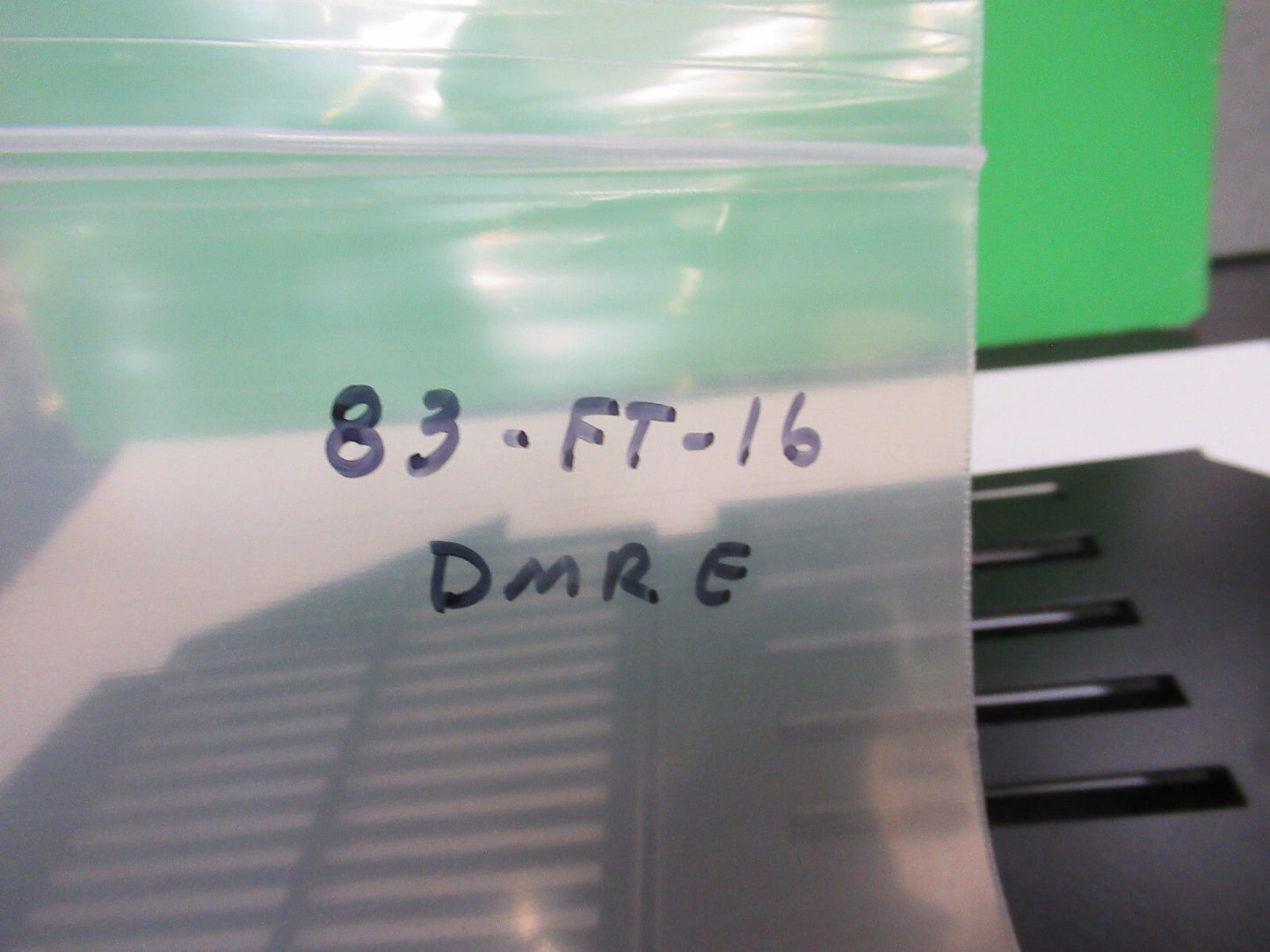 LEICA DMRE BOTTOM PLATE GRILL MICROSCOPE PART AS PICTURED &83-FT-16