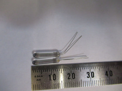 PAIR RTD PT100 PLATINUM TEMPERATURE SENSOR 100 OHMS GLASS AS PICTURED R7-B-72