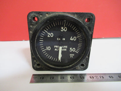 INDICATOR PRESSURE ALTITUDE CABIN KOLLSMAN 128SCA109-1  AS PICTURED  T1-A-42