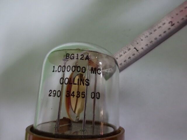 ANTIQUE QUARTZ RADIO CRYSTAL BLILEY ELECTRIC COLLINS 1 MHz GLASS FREQUENCY AQ-42