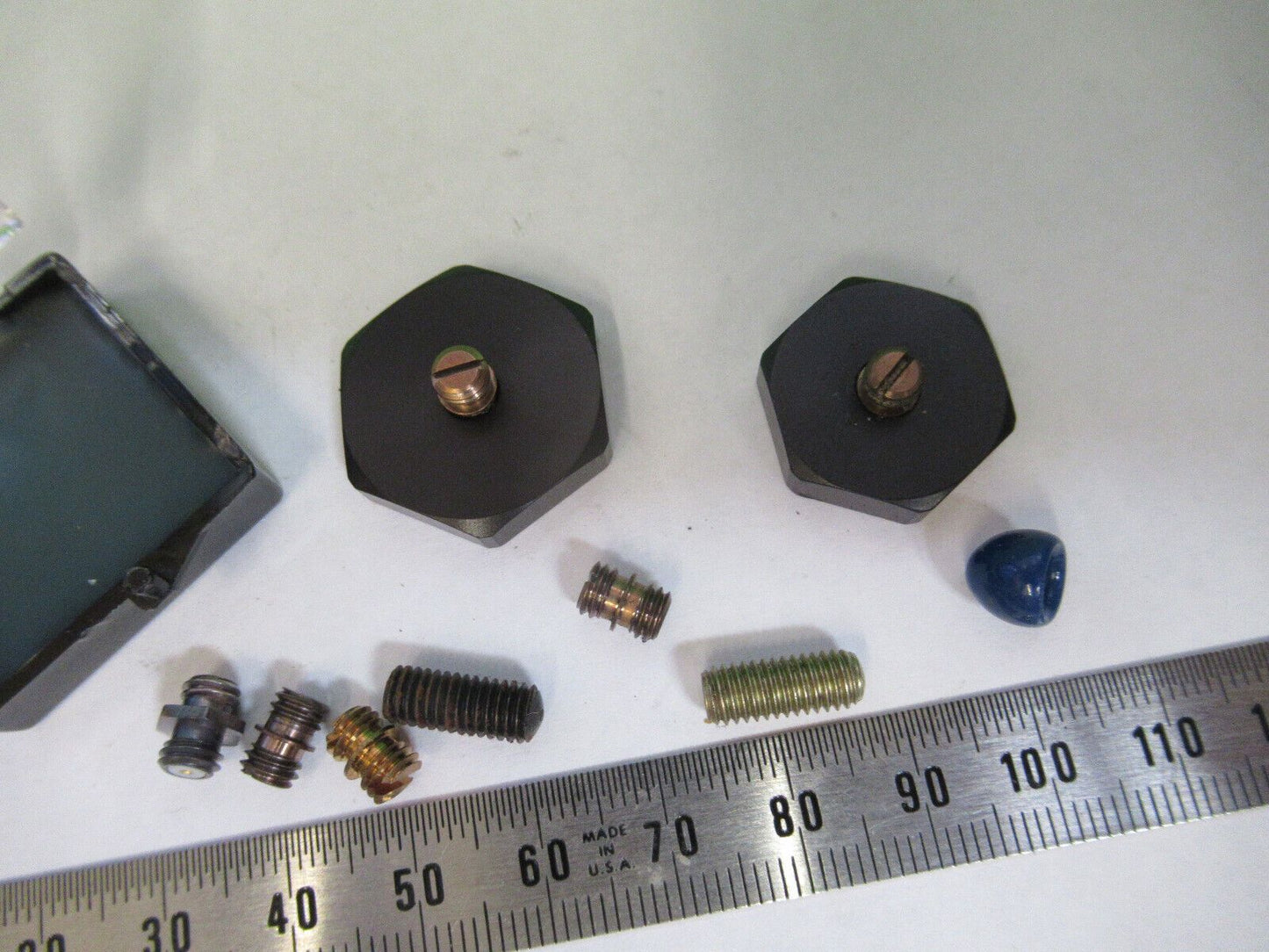 PCB PIEZOTRONICS ACCESSORIES WAX STUDS BASES for ACCELEROMETER PICTURED &R9-B-02