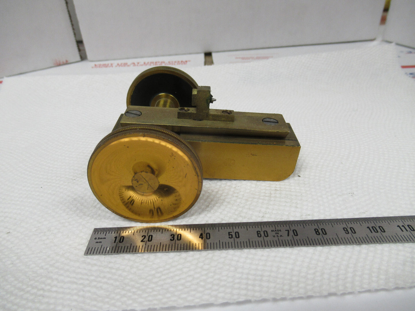 MICROSCOPE PART ANTIQUE BAUSCH LOMB FRAME GROSS ADJUST AS PICTURED BIN#W1-A-105