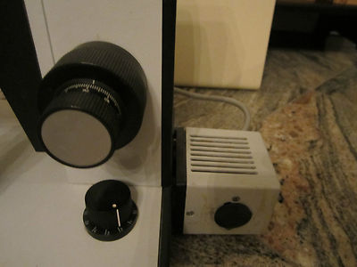 LEITZ MICROSCOPE LABORLUX 12 OPTICS 4 OBJECTIVES POWER UP AND OPERATES OK