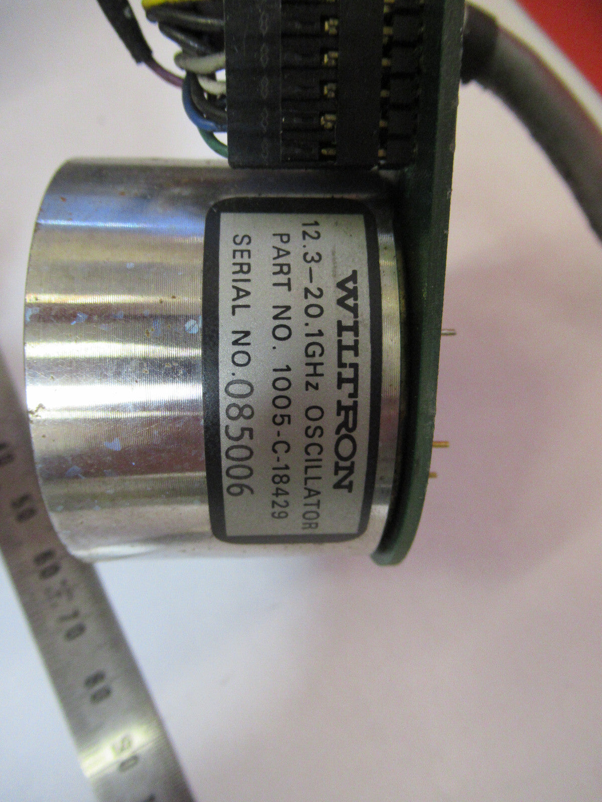 YIG OSCILLATOR MICROWAVE RF FREQUENCY 20 GHz  WILTRON  AS PICTURED  T7-A-36