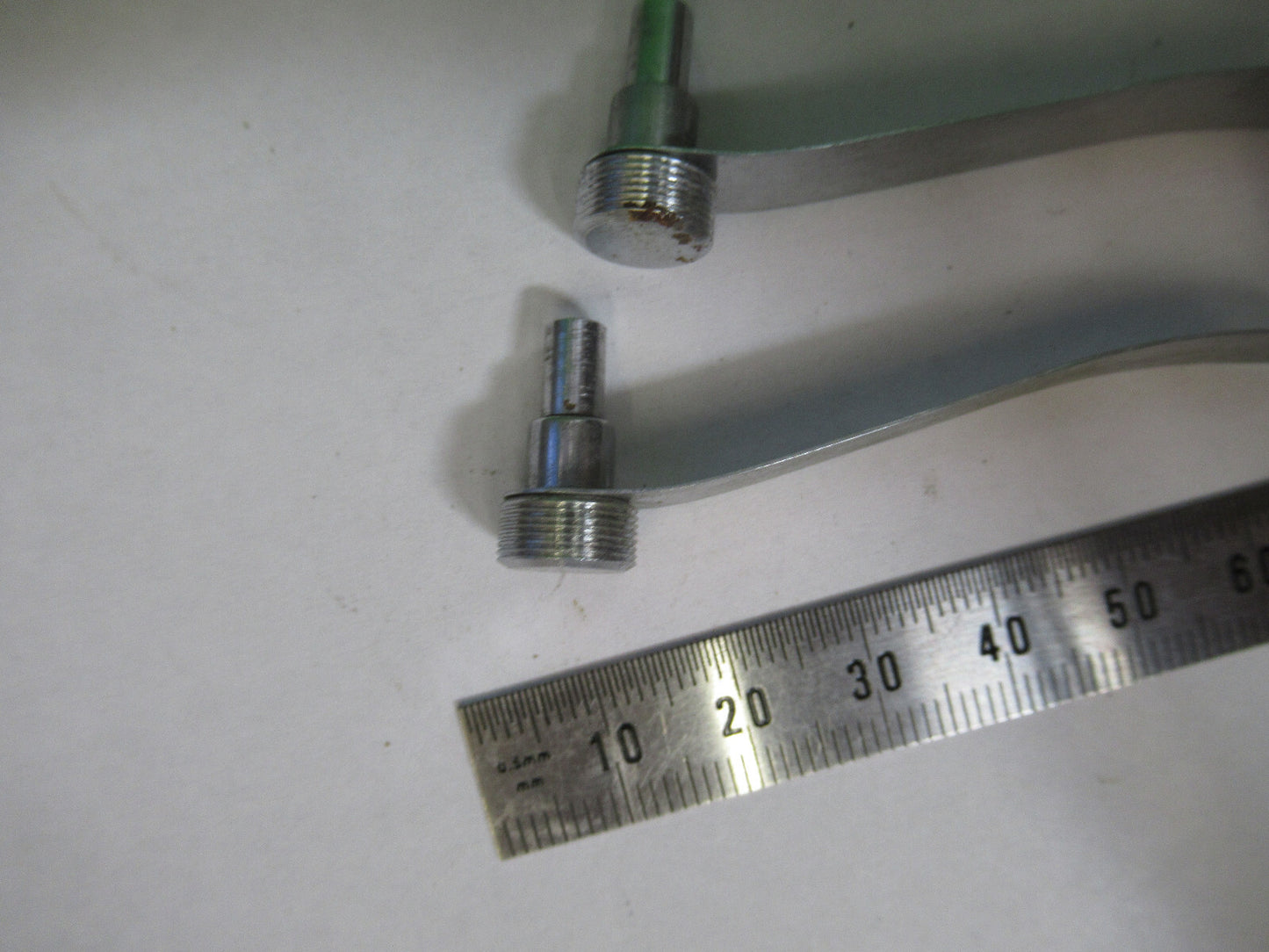 BAUSCH LOMB  PAIR CLIPS STAGE MICROSCOPE PART AS PICTURED #S9-B-67
