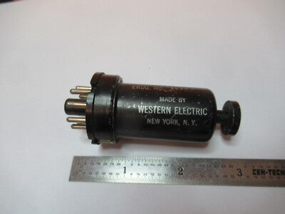 Western Electric Quartz Crystal 8,000 Kc Frequency Radio