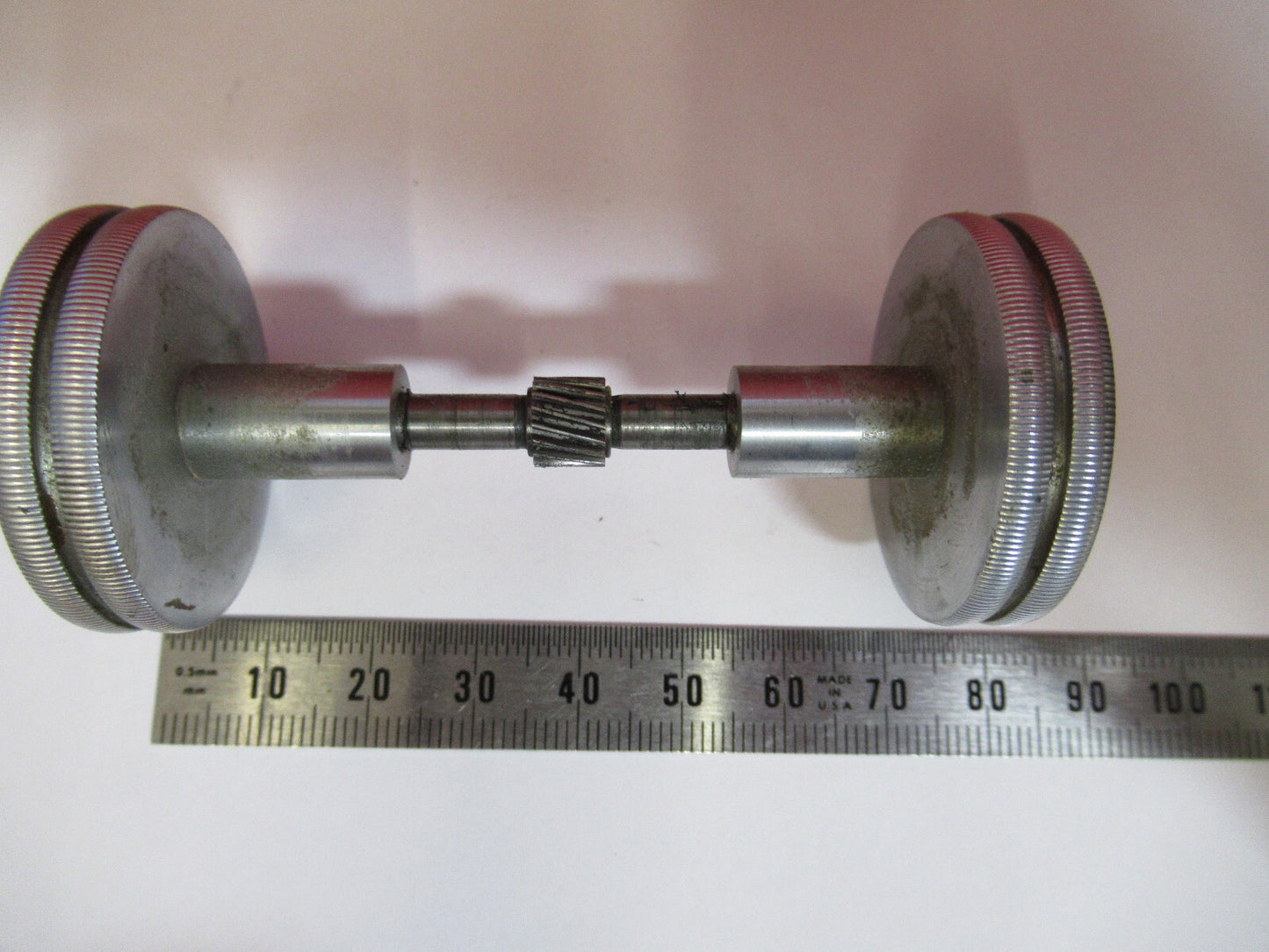 ANTIQUE BAUSCH LOMB SET OF KNOBS MICROSCOPE PART AS PICTURED S3-B-39