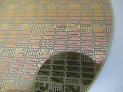 SAPPHIRE WAFER CRYSTAL with COMPONENTS PLATINUM GOLD COAT AS PICTURED &18-A-56