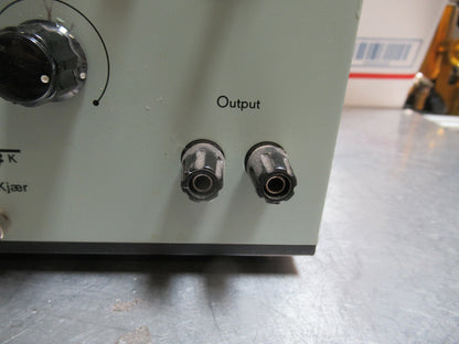 BRUEL KJAER 2706 POWER AMPLIFIER for ACCELEROMETER CALIBRATION AS PICTURED &TE-2